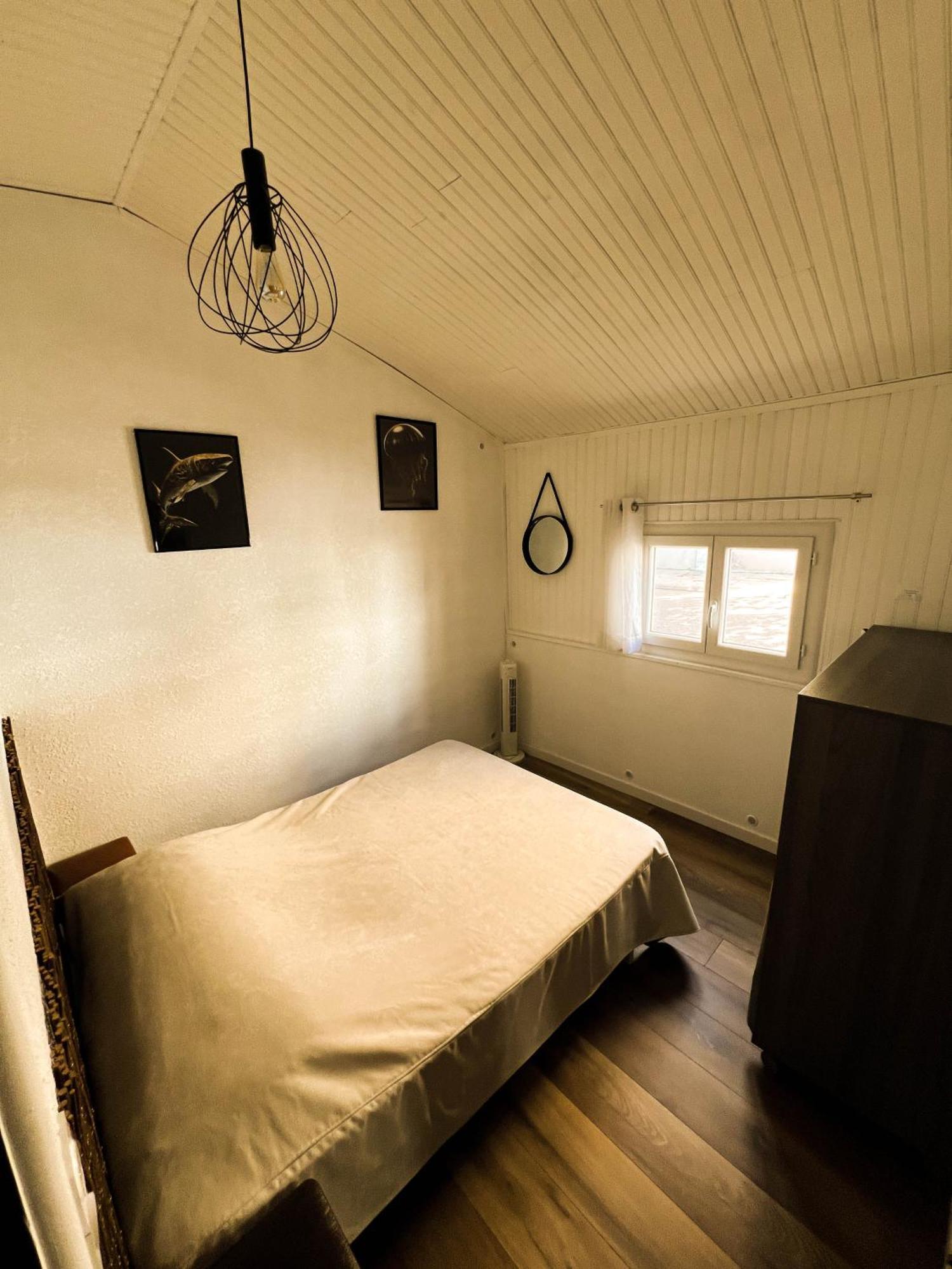 Maisonnette De Pecheur Chauffee Et Climatisee Port-la-Nouvelle Luaran gambar